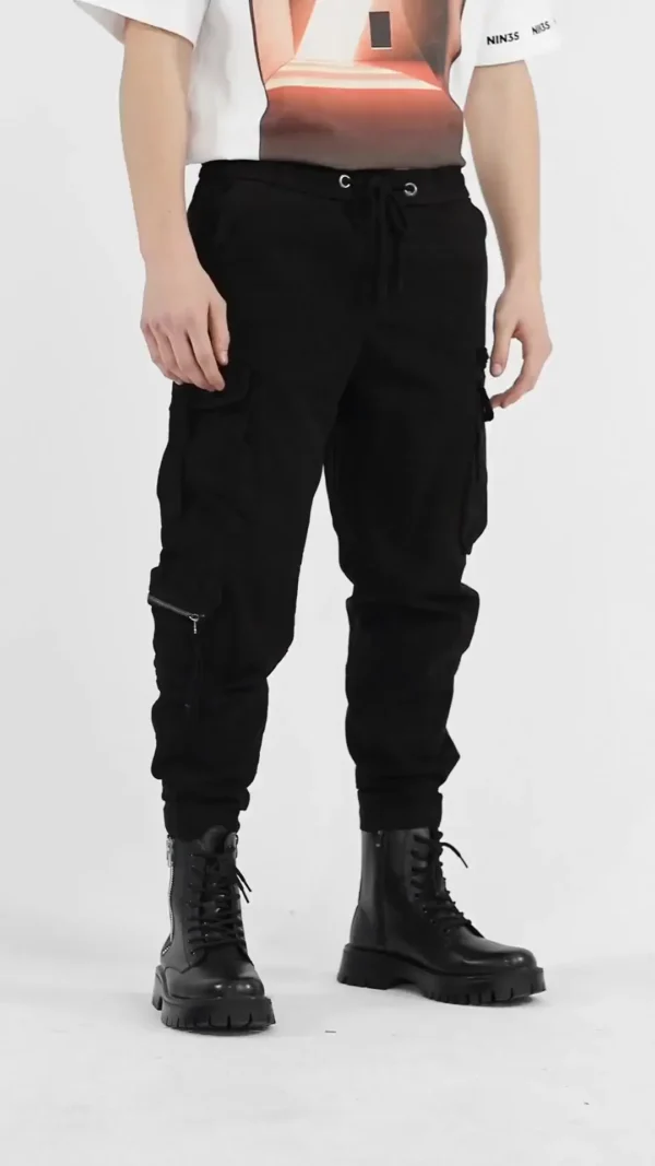 Pantalón cargo NIN3S negro
